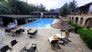 Alados Otel