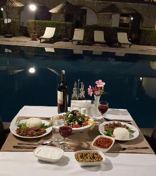 Alados Otel