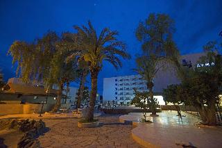 Ayma Hotel