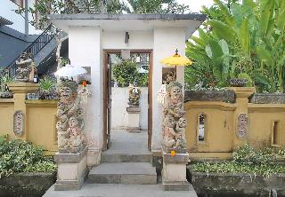 Sekembang Ubud Villa