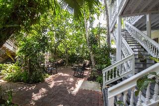 Island City House Hotel