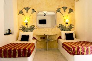 Blacksandy Beach Hotel
