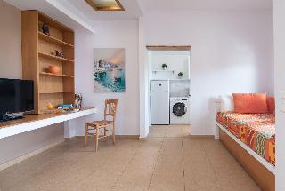 Antigoni Beach Resort