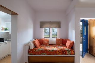 Antigoni Beach Resort