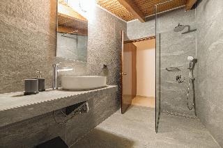 Denise Studios & Apartments