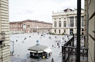 Piazza Castello Suite