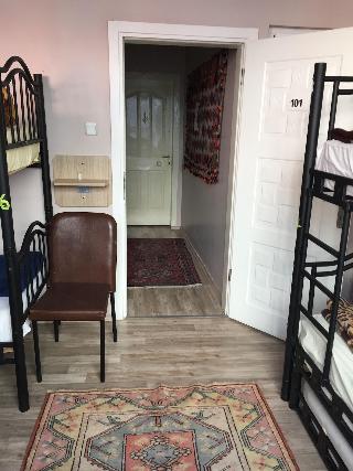 Avrasya Hostel
