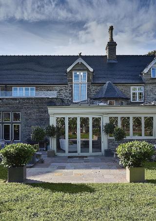 Lanelay Hall Hotel & Spa