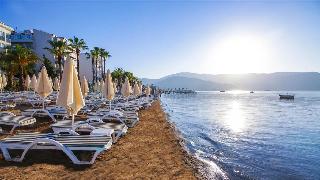 Aurasia Beach Hotel