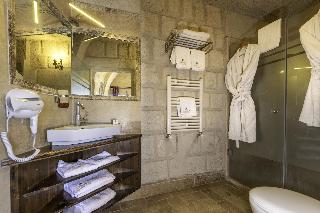 Mystic Cave House Hotel