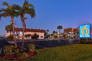 Motel 6 Cocoa Beach, FL