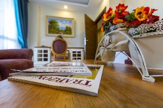 Andalouse Suite Hotel