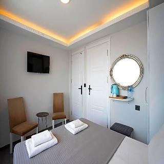 Carvan Hotel