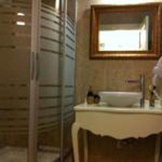 Room Room