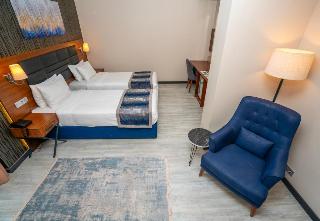 The Bostanci Hotel