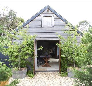 Elm Cottage Barn