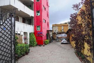 Blue Wave Hotel