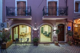 Minaret Suites & Apartments