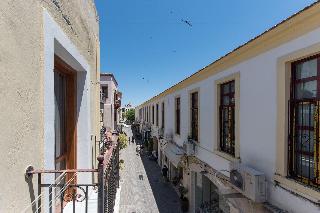 Minaret Suites & Apartments
