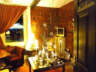 Charles Cotton Hotel