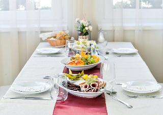 Granada Konferencia Wellness Sport Hotel