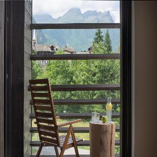 Room Room