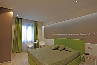 Room Room