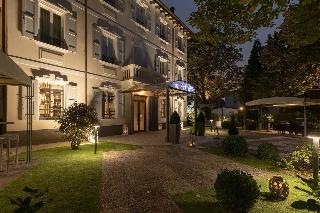 Hotel Villa Petra