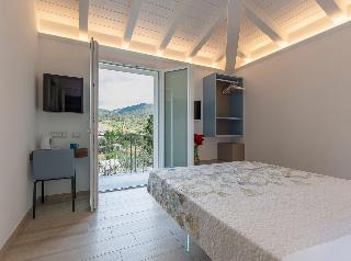 Room Room