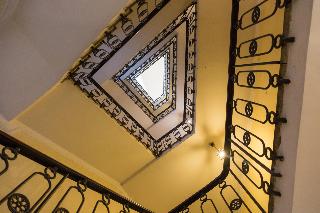 Palazzo Baj Guest House In Trastevere