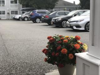 Seacoast Inn