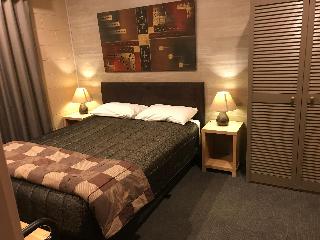 Cottonwood Lodge