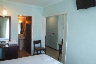 Hotel George