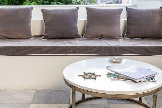 Camara Suites