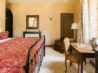 Room Room