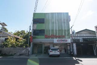 RedDoorz @ Golite Old Albay