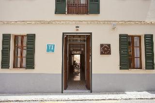 Casal de Petra - Rooms & Pool
