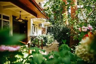 Canada Hotel & Bungalows