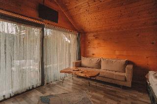 Adesa Bungalow Hotel