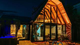 Adesa Bungalow Hotel