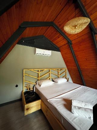 Adesa Bungalow Hotel