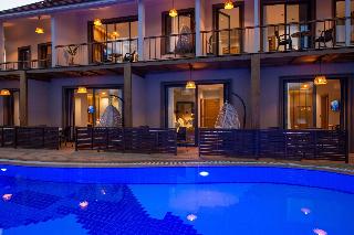 Arwen Hotel
