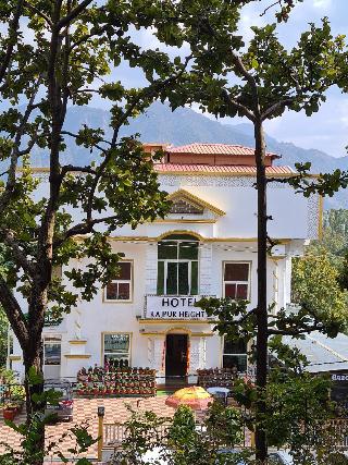 Hotel Rajpur Heights