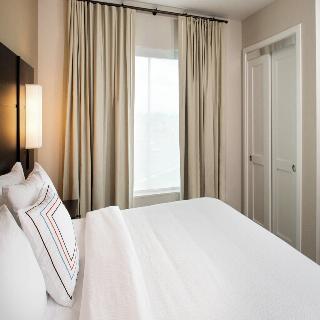 Room Room