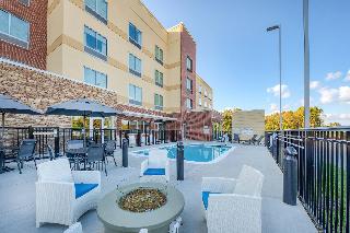 Fairfield Inn & Suites by Marriott Charlotte Belmo