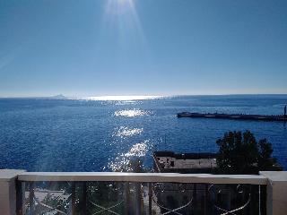 Kastro Hotel