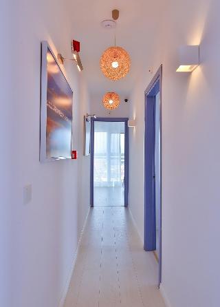 Dias Hotel