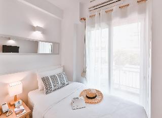 Dias Hotel