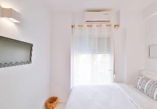 Dias Hotel