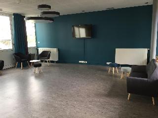 Crjs Et Auberge De Jeunesse
